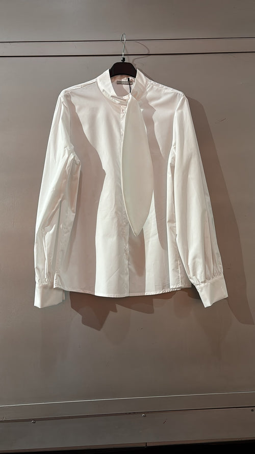Camicia con cravatta